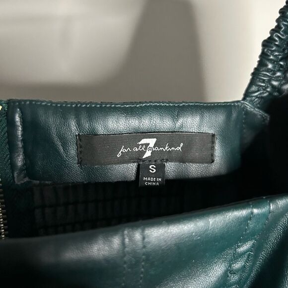 7 For All Mankind Green Vegan Leather Crop Top Size S - Picture 9 of 11